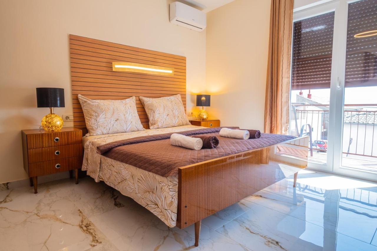 Premium Relax Rooms Novi Vinodolski Buitenkant foto